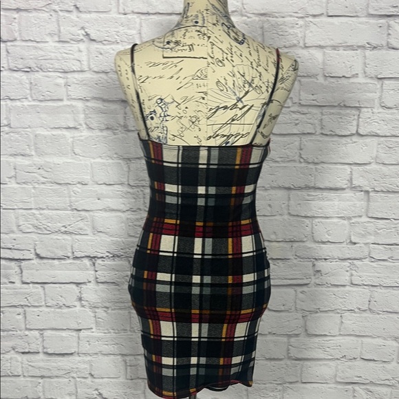 Plaid Spaghetti Strap Dress - Picture 5 of 6